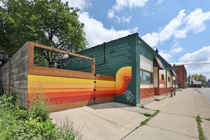 More Photos Of 310-312 E Hudson St, Columbus Freestanding For Sale