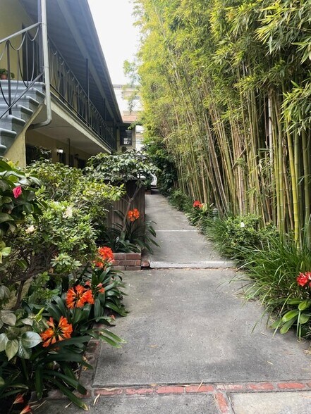 More Photos Of 1453 S Westgate Ave, Los Angeles Apartments For Sale