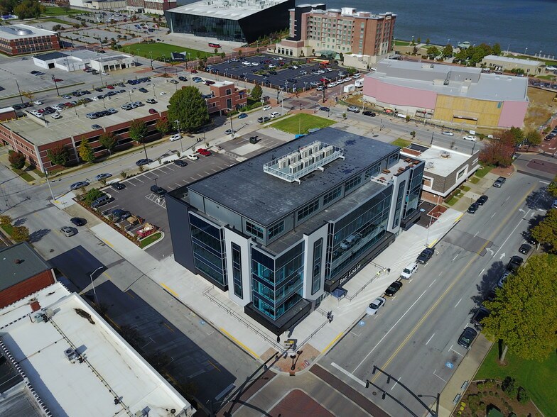 More Photos Of 234 Frederica St, Owensboro Office For Lease