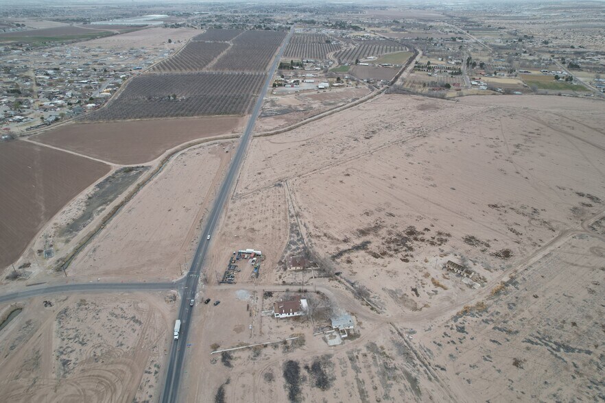 More Photos Of 12600 North Loop Dr, Clint Land For Sale