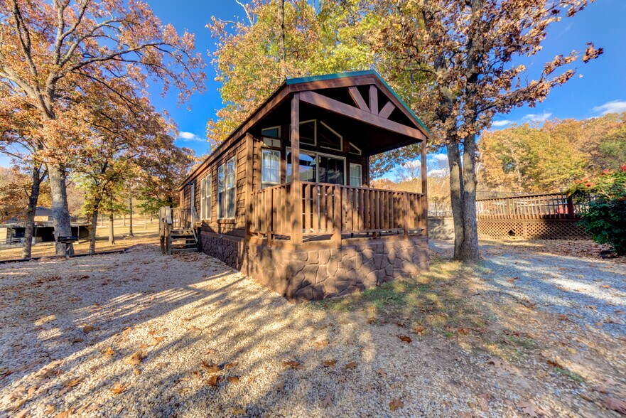 More Photos Of 446724 E 390 Rd, Langley Hotel For Sale