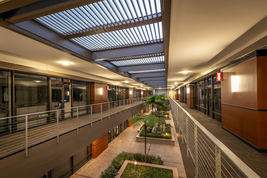 More Photos Of 1111 Howe Ave, Sacramento Loft Creative Space For Lease