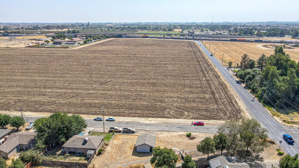 More Photos Of 41 Acres Stretch, McKee & Santa Fe, Merced Land For Sale