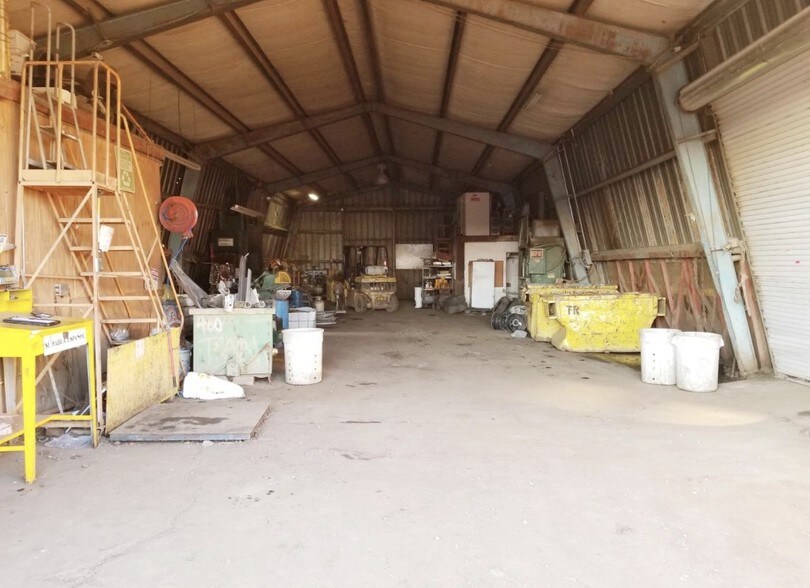 More Photos Of 3615 S K St, Tulare Recycling Center For Sale