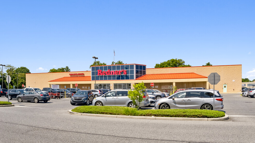 Primary Photo Of 2500 S Dupont Hwy, Camden Supermarket For Sale