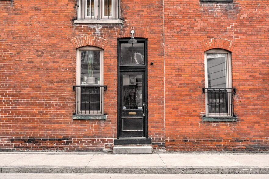 More Photos Of 205 King St E, Hamilton Storefront Retail Residential For Sale