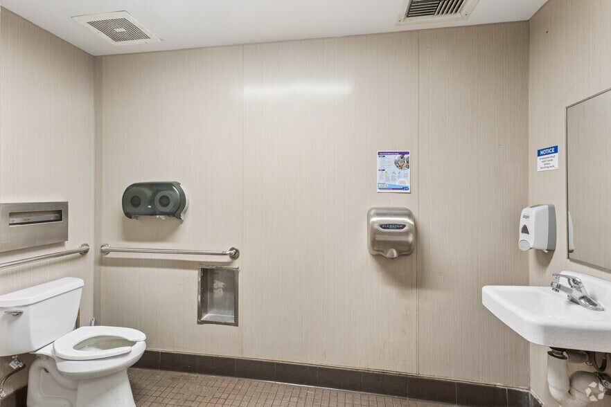 More Photos Of , Morgan Hill General Retail For Sale