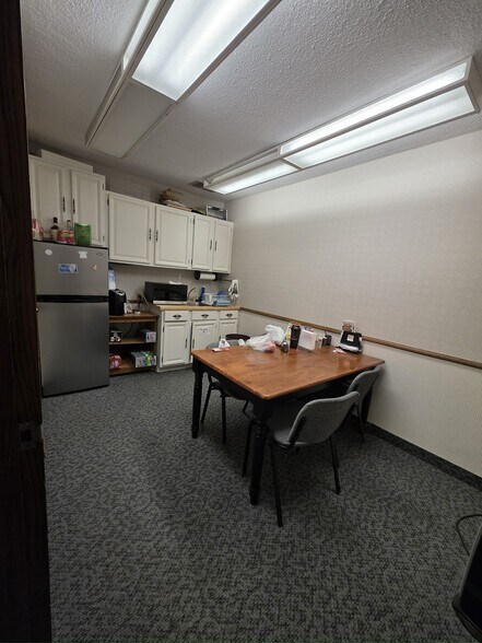 More Photos Of 20 E Main St, Dodge Center Office For Sale