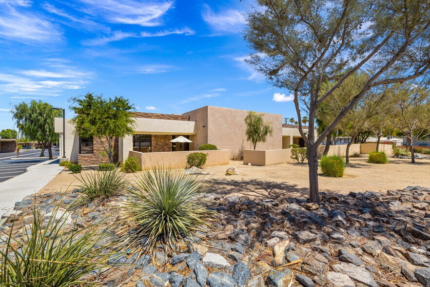 More Photos Of 550 S Paseo Dorotea, Palm Springs Medical For Sale
