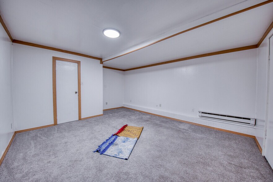 More Photos Of 1080 3rd Ave, North Versailles Warehouse For Sale