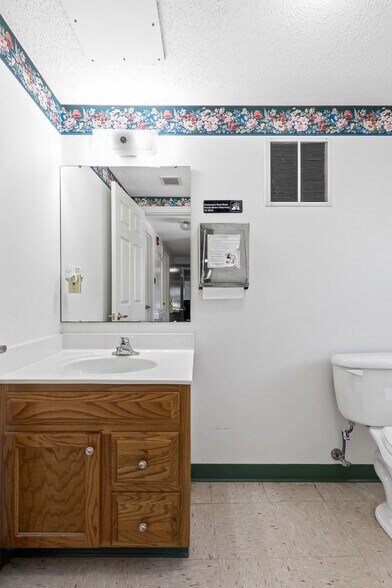 More Photos Of 3872 Brayton Mountain Rd, Graysville Skilled Nursing Facility For Sale