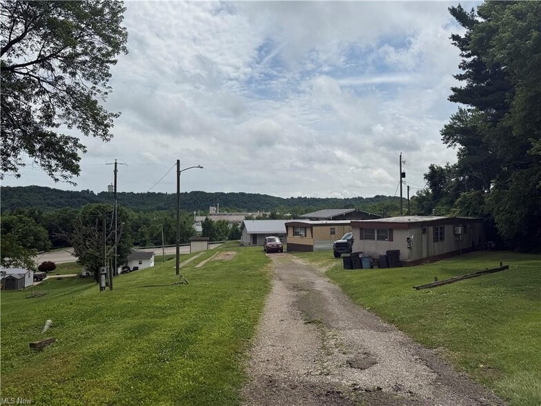 More Photos Of 6405 Glenn Hwy, Cambridge Hotel For Sale