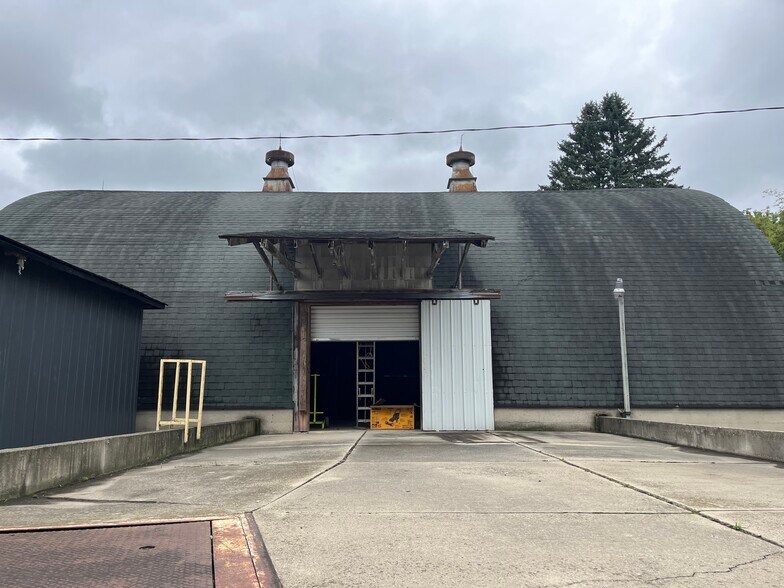 More Photos Of 11525 Depot St, Alto Warehouse For Sale