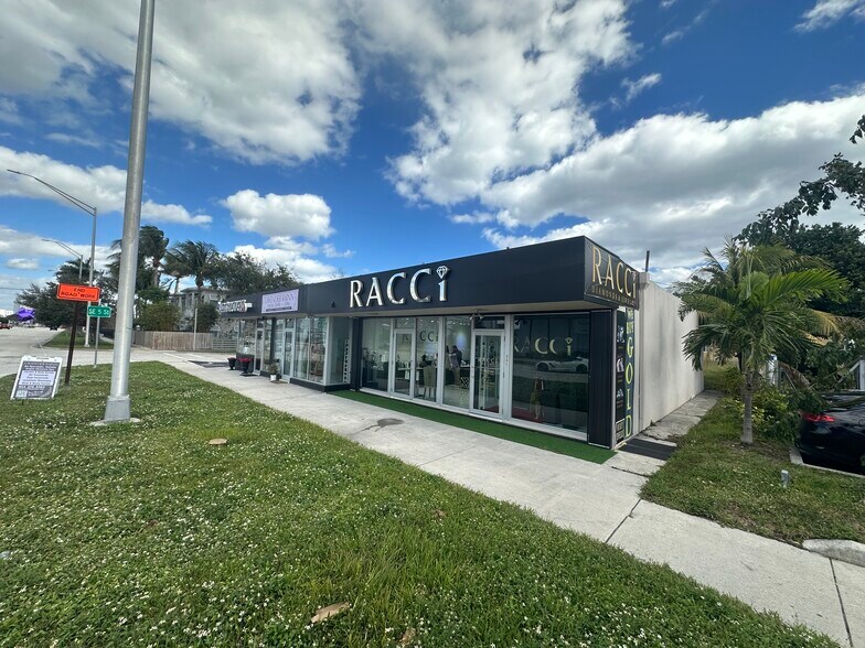 More Photos Of 520-580 S Federal Hwy, Pompano Beach Convenience Store For Sale