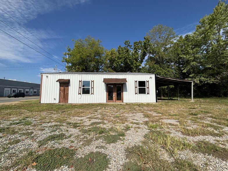 Primary Photo Of 110 Hopper St, Gassville Light Manufacturing For Sale