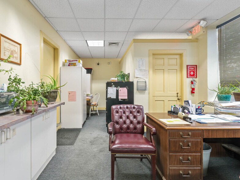 More Photos Of 634-636 Park Ave, Cranston Storefront For Sale