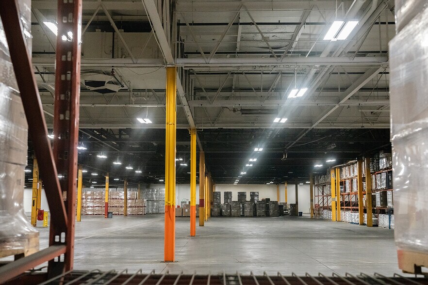 More Photos Of 450 Sherman Av N, Hamilton Industrial For Lease