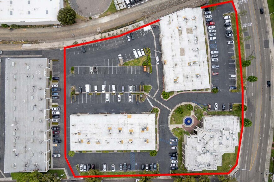 More Photos Of 1717-1745 W Orangewood Ave, Orange Office For Sale