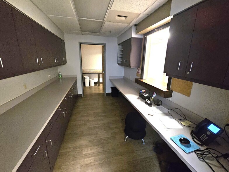 More Photos Of 711 13th St E, Whitefish Healthcare For Sale