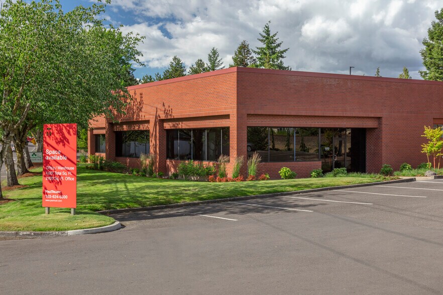 More Photos Of 6610 SW Cardinal Ln, Portland Unknown For Lease