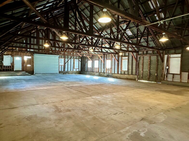 More Photos Of 18729 Carter St, Tuolumne Flex For Sale