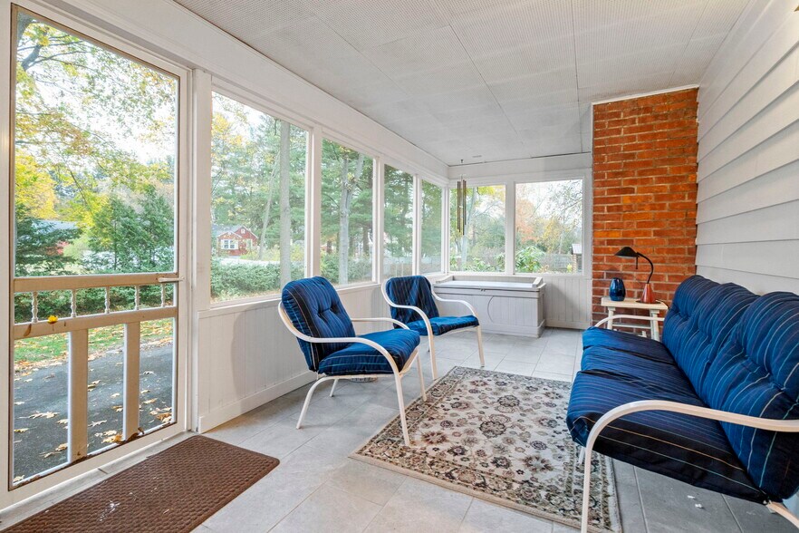 More Photos Of 6 Arbor Dr, Glens Falls Office For Sale