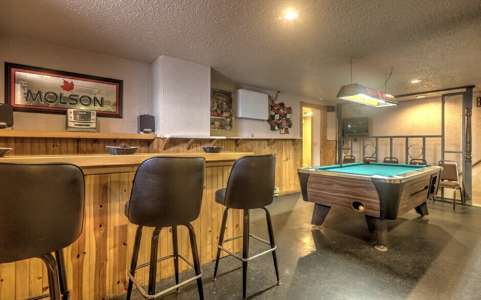 More Photos Of 399 Wolcott Rd, Wolcott Restaurant For Sale