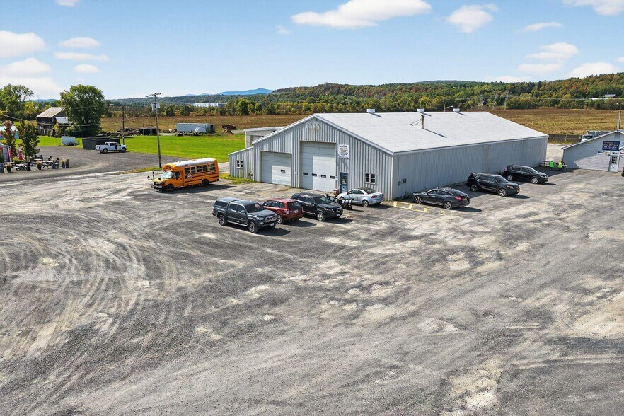 More Photos Of 12027 State Route 9W, West Coxsackie Service For Sale