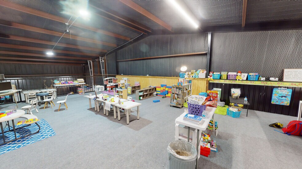 More Photos Of 1215 NW 1st Plz, Andrews Restaurant For Sale