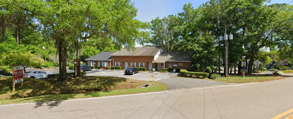 More Photos Of 2563-2567 Capital Medical Blvd, Tallahassee Medical For Lease