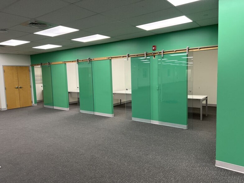 More Photos Of 16 Commercial St, Branford Research And Development For Lease