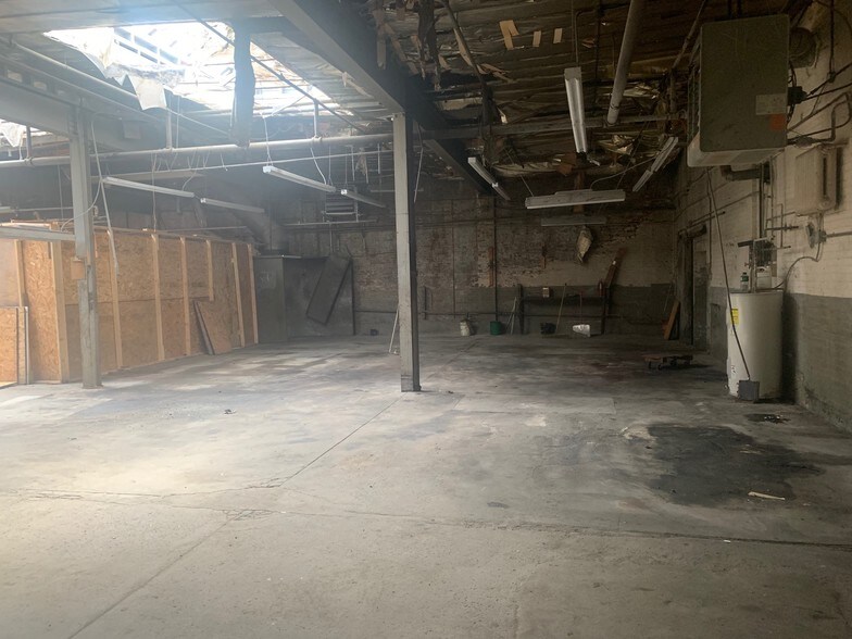 More Photos Of 343-345 Broadway St, Buffalo Manufacturing For Lease