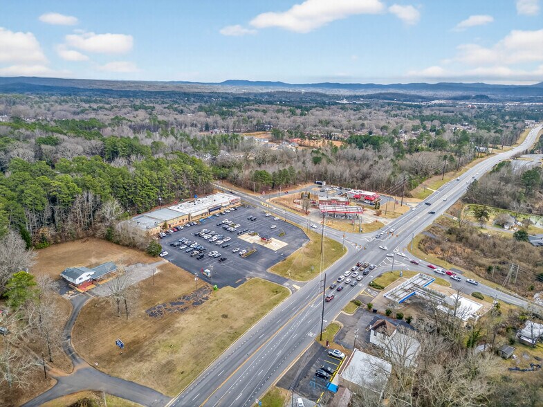 More Photos Of 3310 Henry Rd, Anniston Healthcare For Sale