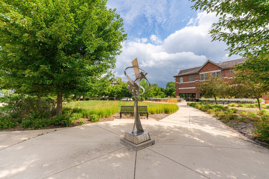 More Photos Of 241 S Main St, Bartlett Apartments For Lease