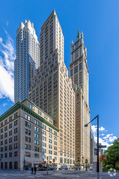 More Photos Of 225 Broadway, New York Office For Lease