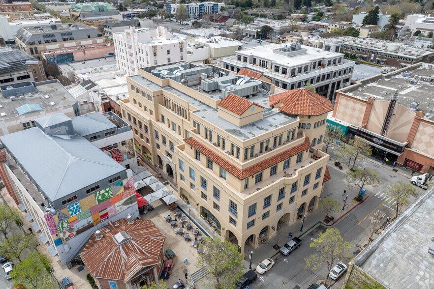 More Photos Of 110 Cooper St, Santa Cruz Office For Sale