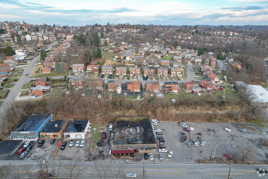 More Photos Of 3049 Sussex Ave, Pittsburgh Freestanding For Lease