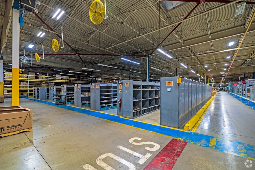 More Photos Of 108 Route 303, Tappan Distribution For Lease