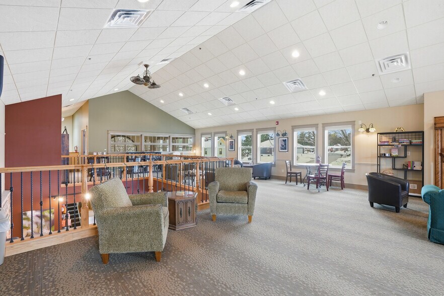 More Photos Of 116 W Main St, West Branch General Retail For Sale