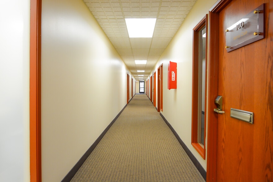 More Photos Of 750 W 2nd Ave, Anchorage Office For Lease