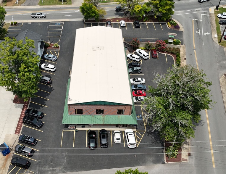 More Photos Of 437 E Main St, Gallatin Medical For Lease