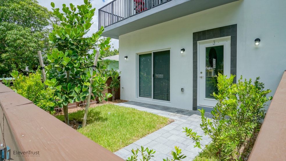 More Photos Of 1813 Madison St, Hollywood Apartments For Sale