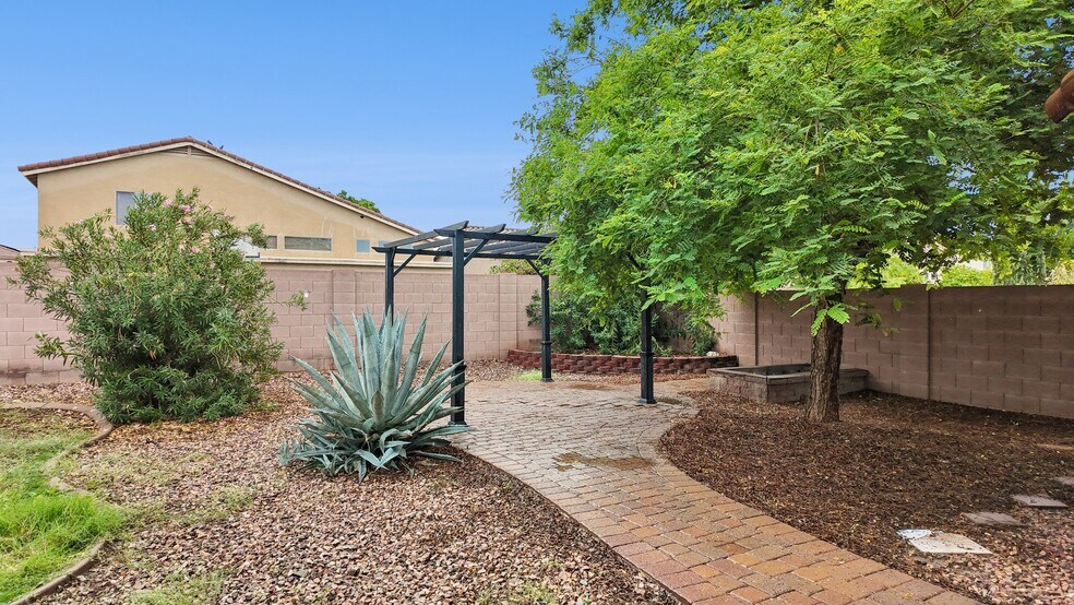 More Photos Of 2123 W Maya Way, Phoenix Healthcare For Sale