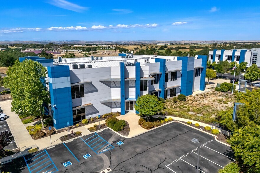 More Photos Of , Paso Robles Office For Sale