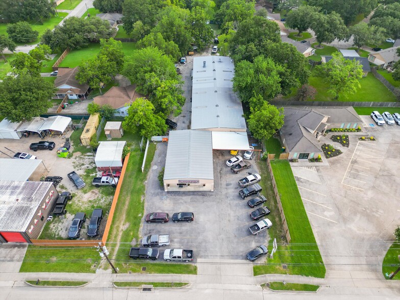 More Photos Of 1415 Massey Tompkins Rd, Baytown Industrial For Sale
