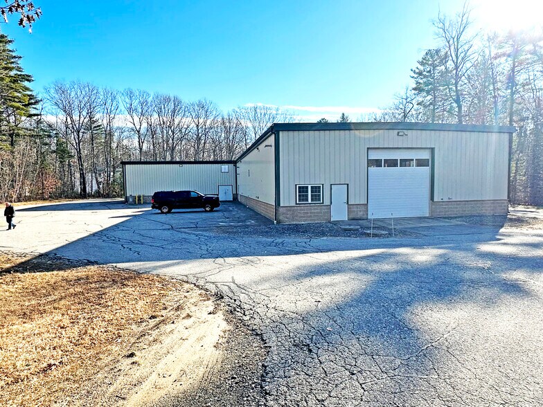 Primary Photo Of 1641 Portland Rd, Arundel Warehouse For Lease