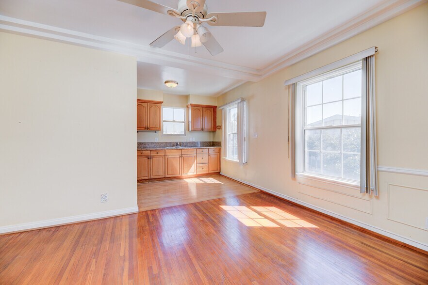More Photos Of 913 S Wilton Pl, Los Angeles Apartments For Sale