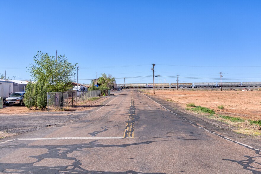 More Photos Of 4021 3rd st, Winslow Land For Sale