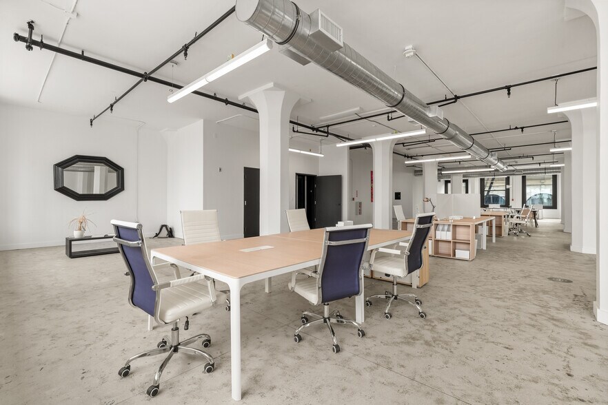 More Photos Of 950 S Broadway, Los Angeles Office For Sale