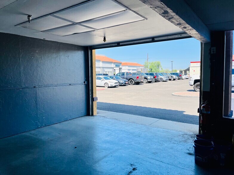 More Photos Of 4443 W Ina Rd, Tucson Auto Repair For Lease